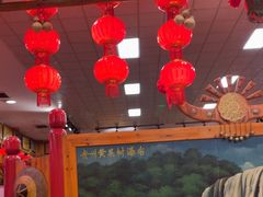 -亮欢寨酸汤鱼(沙冲路店)
