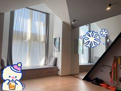 -上海虹桥中心爱琴海亚朵S酒店