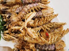 -覃记海鲜美食餐厅