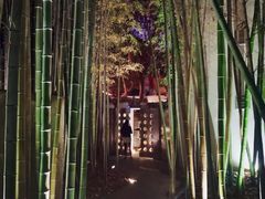 -穹六人间 people 6(岳阳路店)
