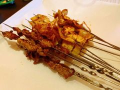 烤羊肉串-小桂林烧鸽子