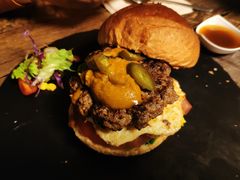 -HIGH FIVE哈福手工汉堡(桂林路店)