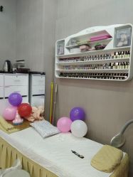 -美斯洛美甲美睫连锁店