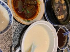 民国美龄粥-南京大牌档(济南万象城店)