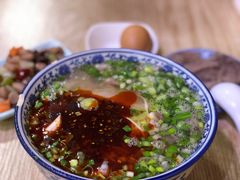 -伊穆祥牛肉面总店·清真