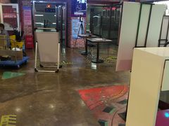 -第5大道精品休闲购物广场