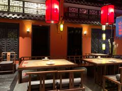-红蜡烛•瓦罐粥家常菜•夜宵(中山路店)