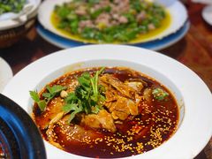 -万重锦·人文川菜馆(骡马市店)