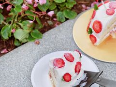 -花花卷卷·鲜食蛋糕(静安久光百货店)