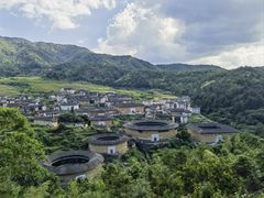 -初溪土楼群