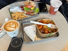 -SAANCI山池咖啡(海上世界文化艺术中心店)