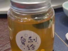 -湖畔鲁菜·二十年老字号餐厅(大明湖店)