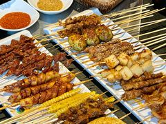 -卞二小串·鹤岗烧烤·坑烤(永定路店)