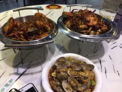 -凤凰路何眼镜香辣蟹(花果园店)