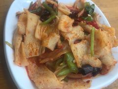 -牛一嘴·兰州牛肉面·大盘鸡(财富中心店)