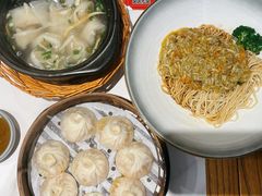 -馋三尺蟹粉小笼(人民广场店)