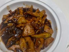-梅花香里大酒店(郁金香路店)