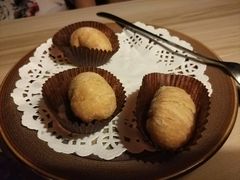 招牌榴莲酥-榴莲咖啡馆