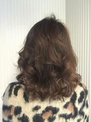 -PE SALON