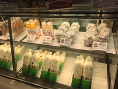 面包甜点陈列柜-喜茶(杭州滨江宝龙店)