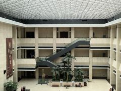 -深圳市当代艺术与城市规划馆