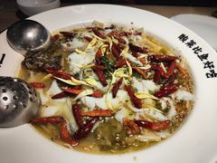 老坛子酸菜鱼-太二酸菜鱼(菱角湖万达店)