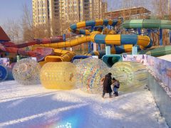 -欢乐水魔方水世界
