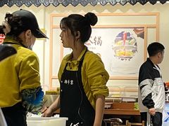 -潮牛宴·鲜牛肉自助火锅烤肉(龙岩新罗万达店)