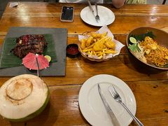 -Naughty Nuri’s Phuket