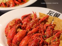-龙巢盱眙龙虾·牛蛙·烧烤宵夜(八卦岭店)