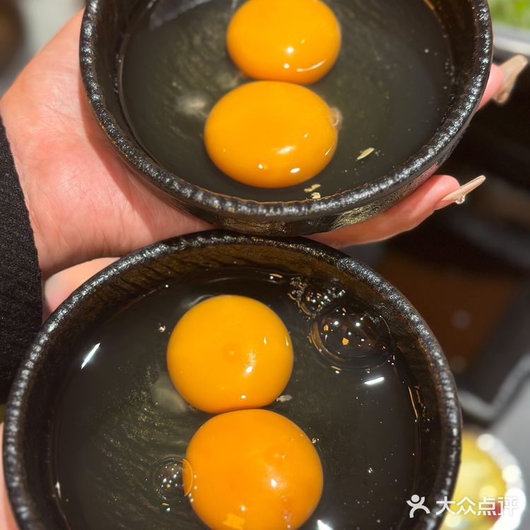 成年人不做选择寿喜烧和碳烤我都要～