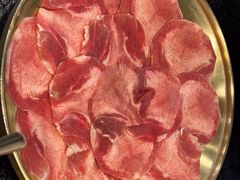 -臻牛烤肉