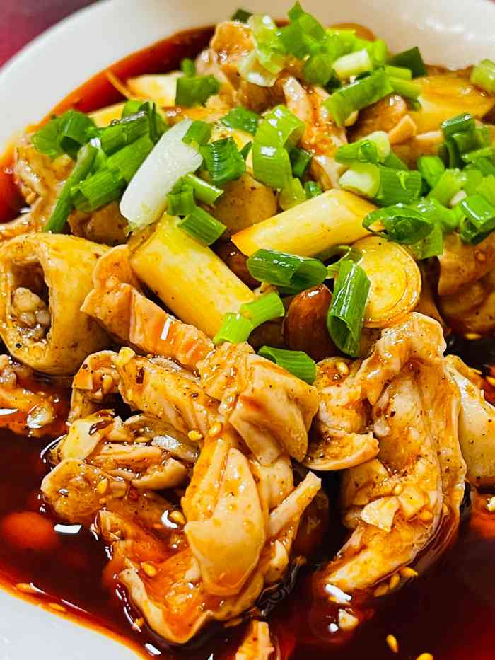 大口巴肥肠血旺(长春西路店)-"周末开车到大邑来耍,朋友推荐了这个大