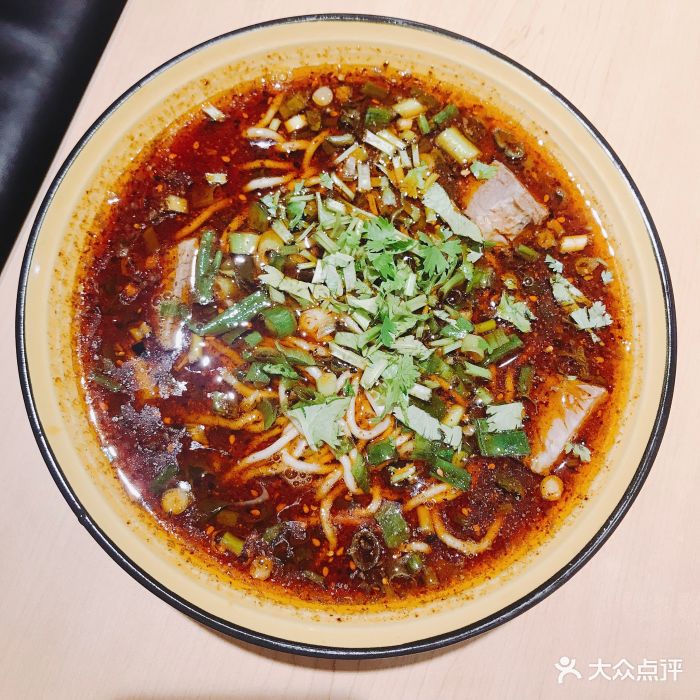 23小食油醋面图片