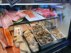 -Seattle Fish Guys