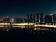 -南京眼步行桥