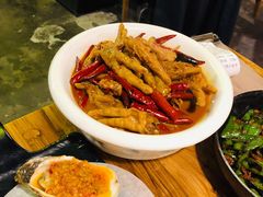 口味鸡爪-湘里乡亲甲王二老店