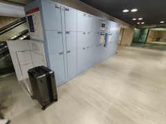 -东荟城名店仓