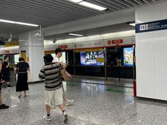 -盈丰路(地铁站)