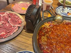 -旧街市鲜货老火锅(大光路店)