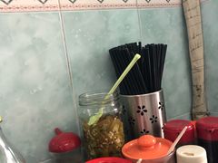-成群小食店