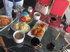 -天塔旋转餐厅