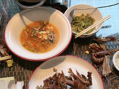 -湘知湘味(岳麓山店)