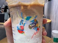 -瑞幸咖啡(中原万达店)