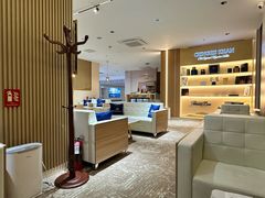 -成吉思汗国际机场