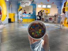-m豆巧克力世界(上海世茂广场店)