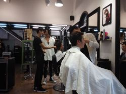 点击看大图 店内环境-3AM HAIR SALON烫发染发接发