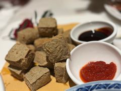 油炸臭豆腐-菲乐餐厅(三十年经营·湖滨路店)