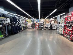 -迪卡侬(西三旗店)