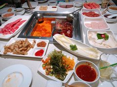 -海底捞火锅鲜切牛肉主题店(长寿路店)